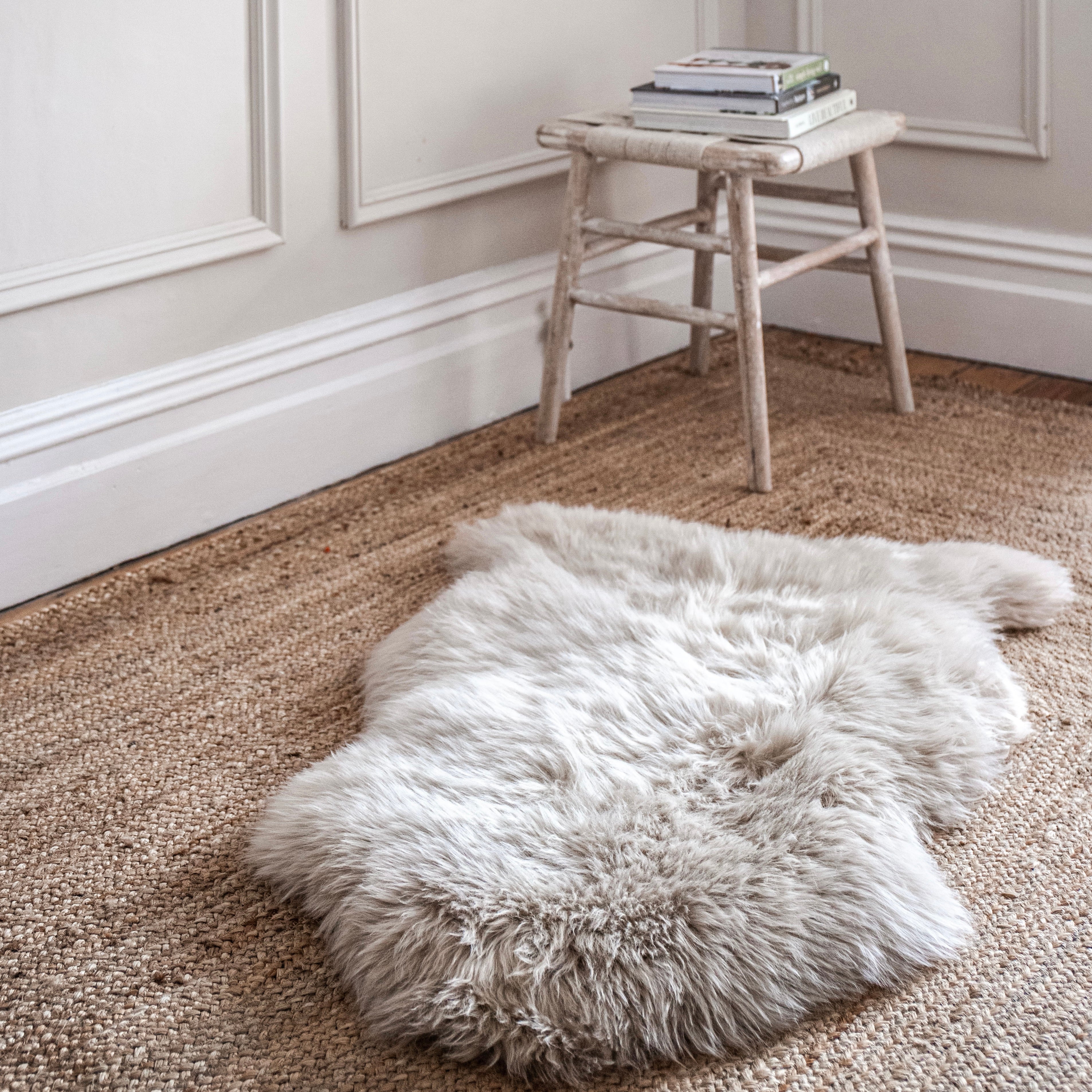 Complimentary Luxe Sheepskin in oyster